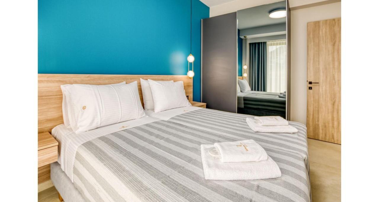 Sapphire Horizon Suites Kissamos Bagian luar foto