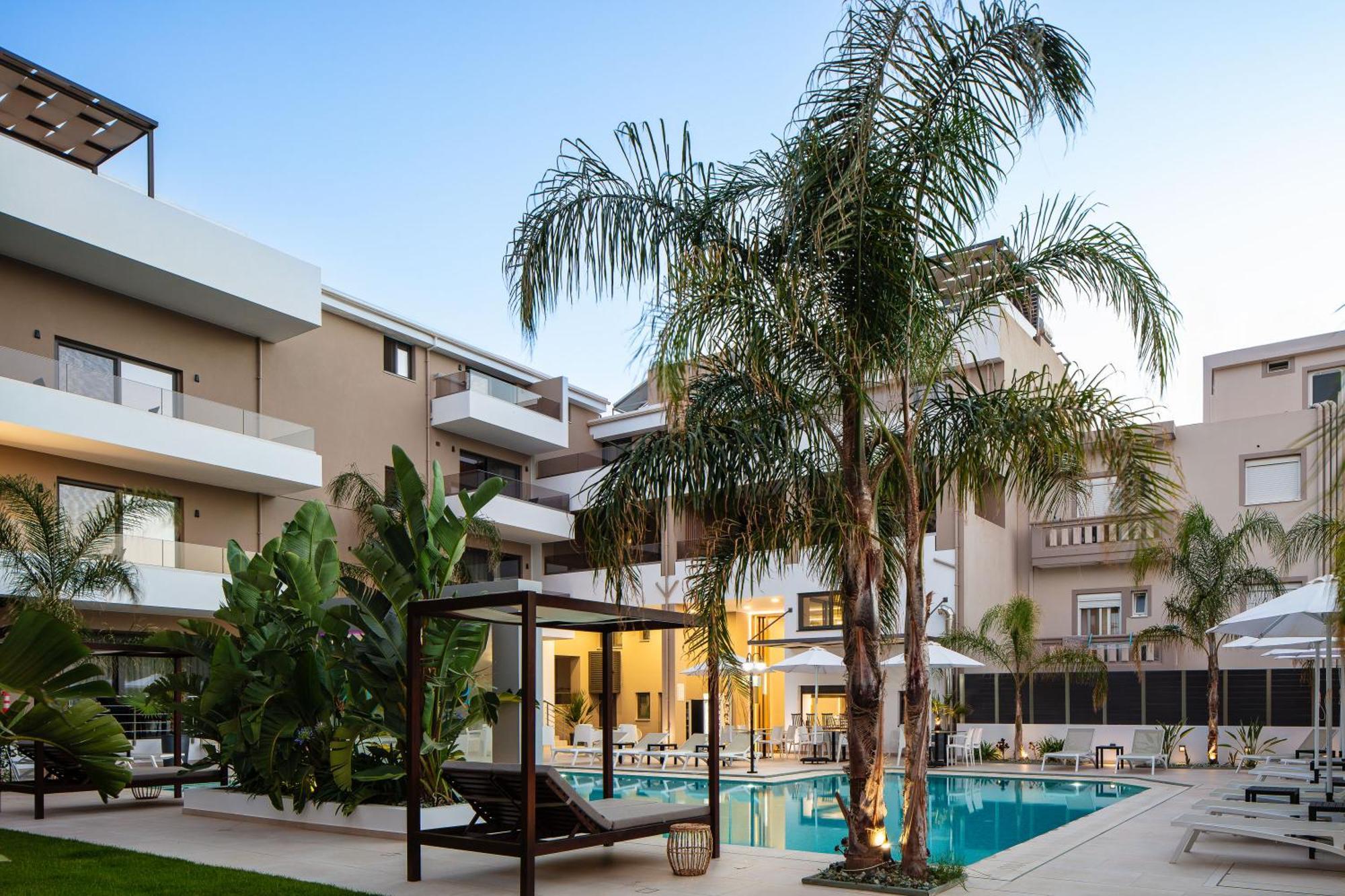 Sapphire Horizon Suites Kissamos Bagian luar foto