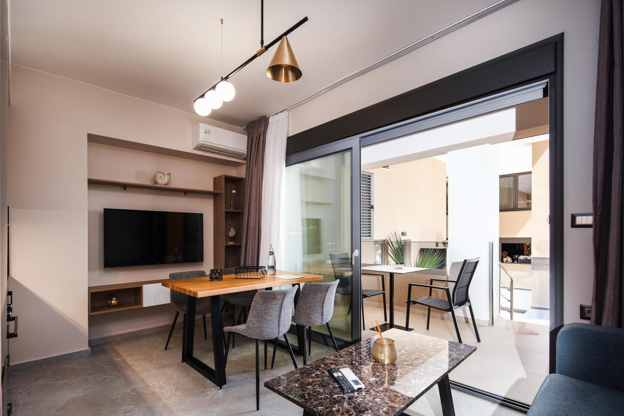 Sapphire Horizon Suites Kissamos Bagian luar foto