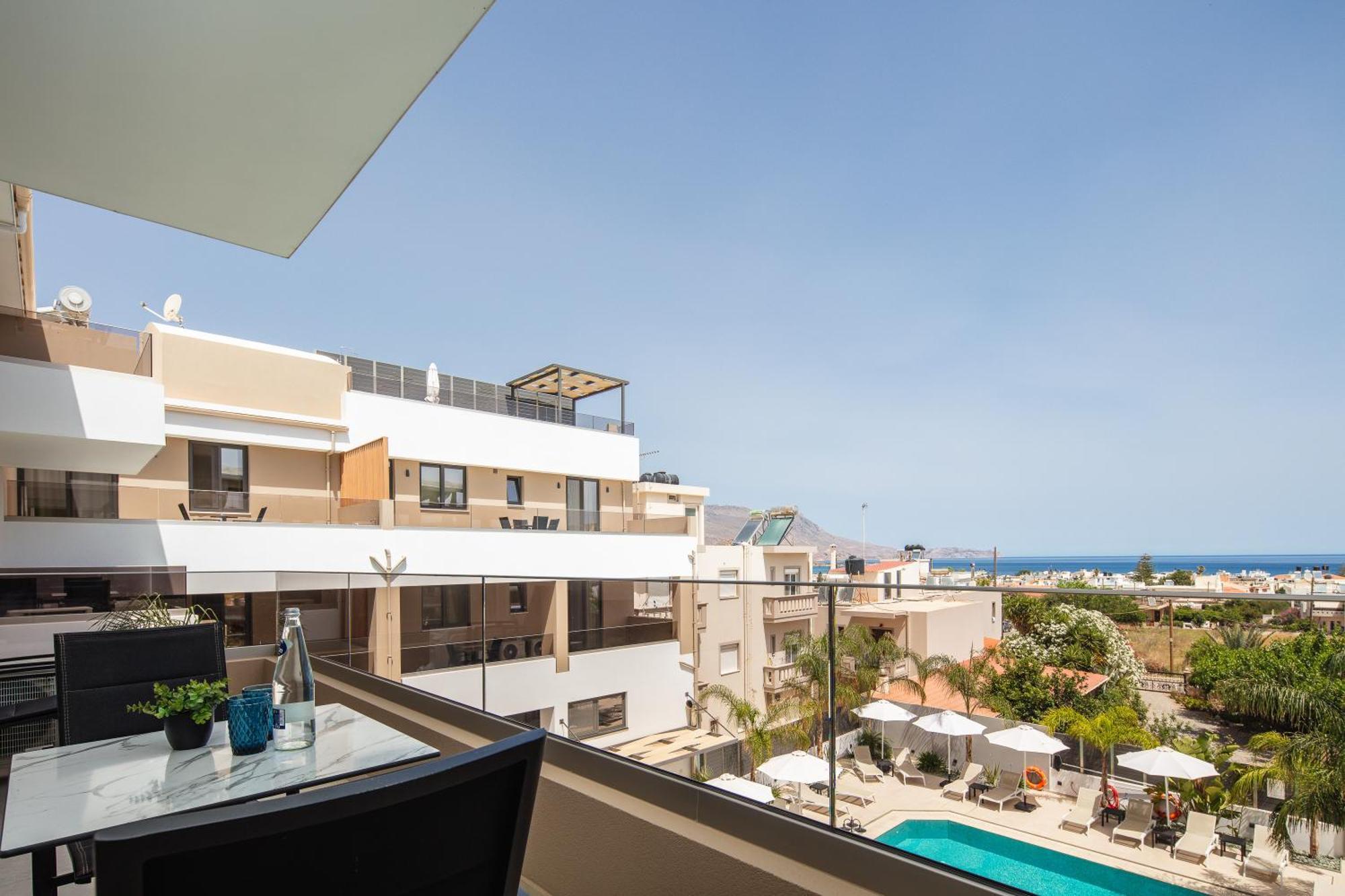 Sapphire Horizon Suites Kissamos Bagian luar foto