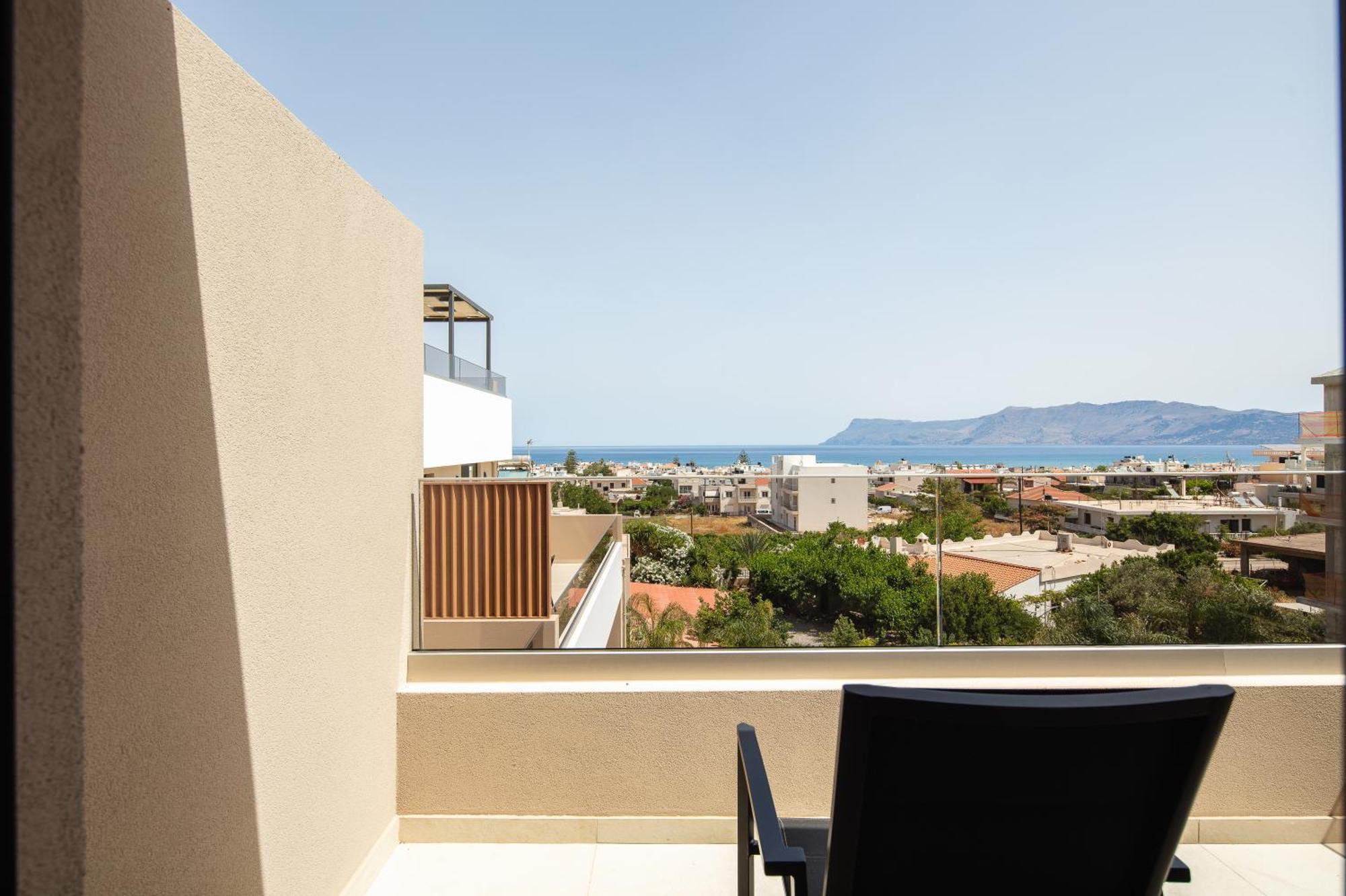 Sapphire Horizon Suites Kissamos Bagian luar foto